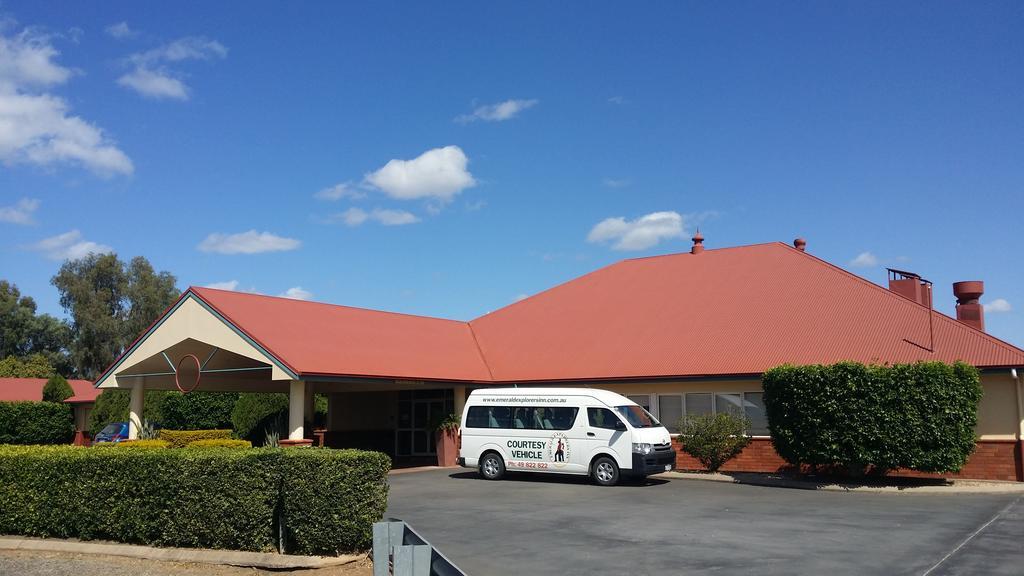 Emerald Explorers Inn Bagian luar foto