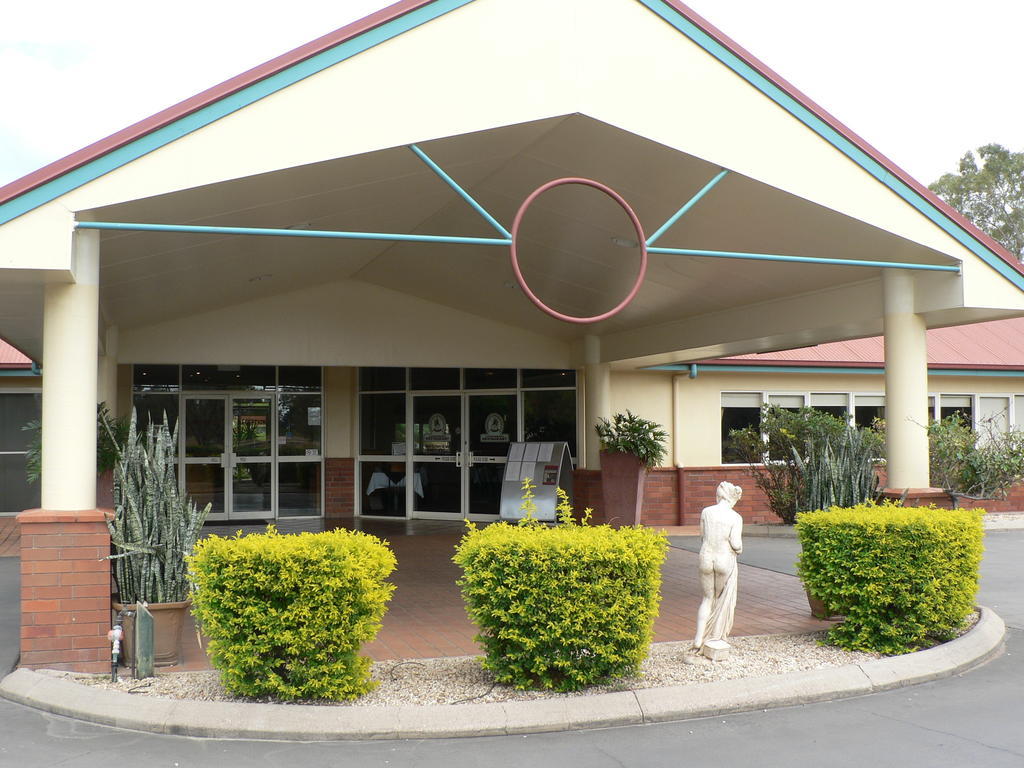 Emerald Explorers Inn Bagian luar foto