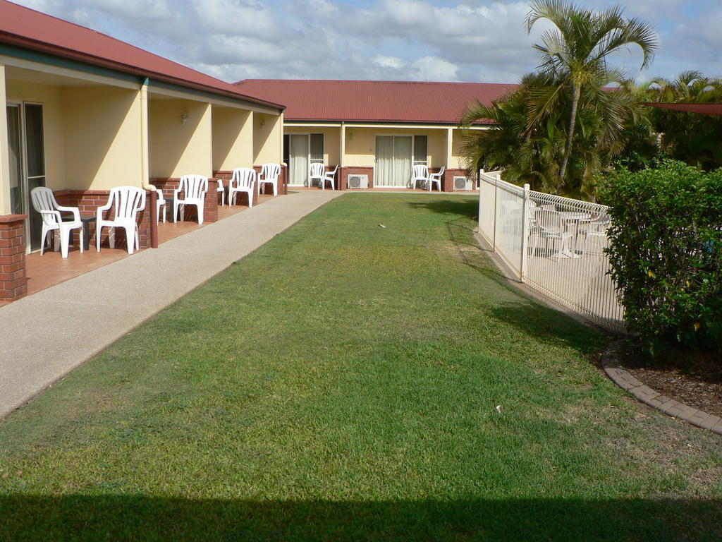 Emerald Explorers Inn Bagian luar foto